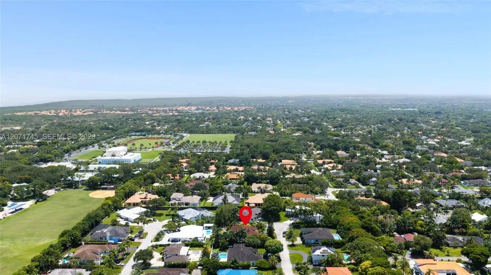17711 SW 81st Ct Palmetto Bay, FL 33157