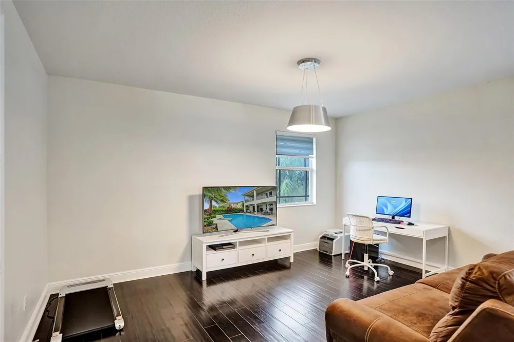 9749 Blue Isle #BAY Parkland, FL 33076