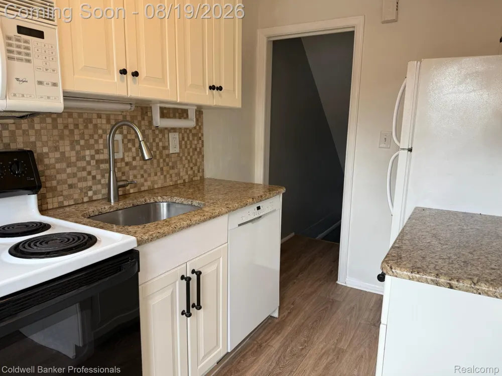 22910 Marter Road St Clair Shores City, MI 48080