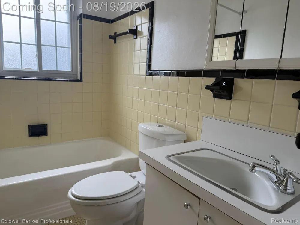 22910 Marter Road St Clair Shores City, MI 48080