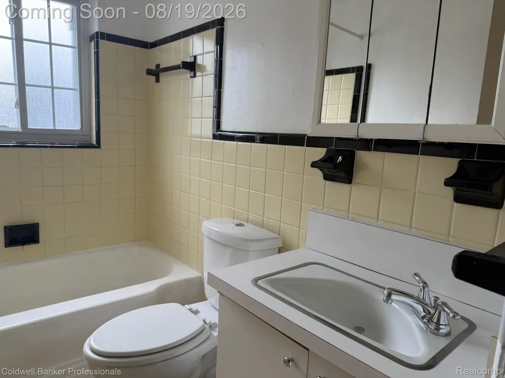 22910 Marter Road St Clair Shores City, MI 48080