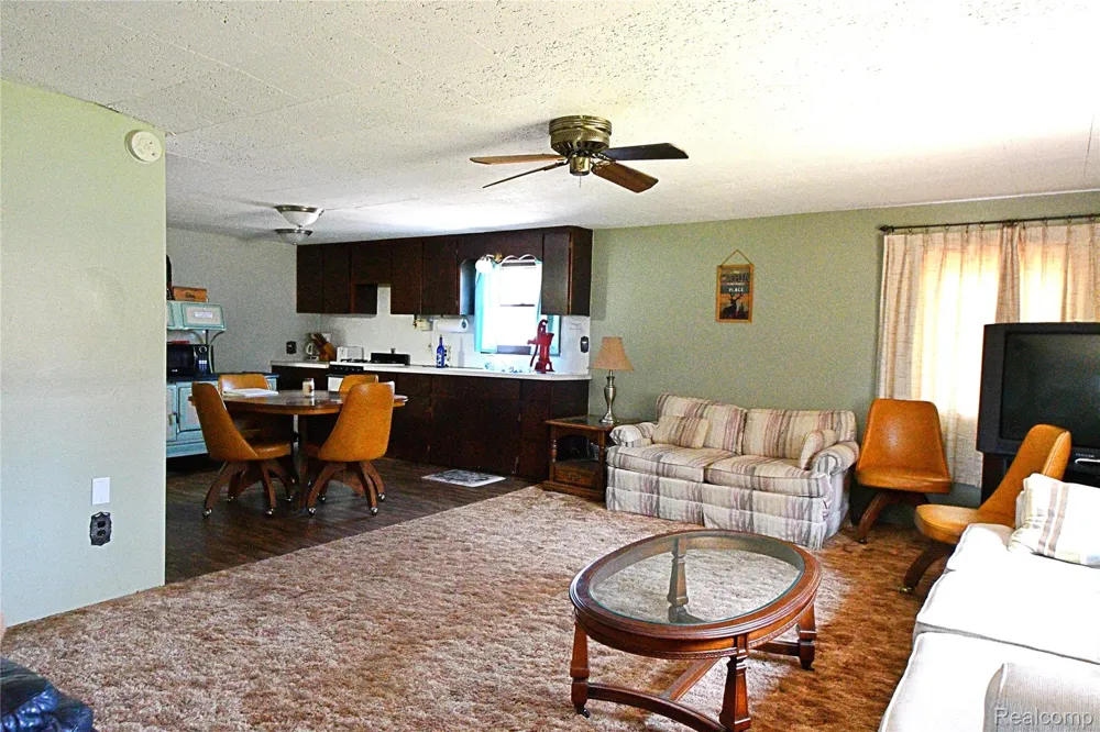 2091 Voight Road Richfield Township, MI 48656