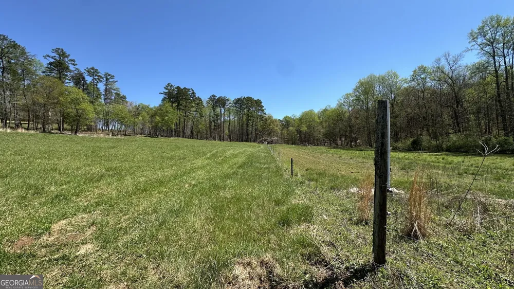200 Annandale DR Clarkesville, GA 30523