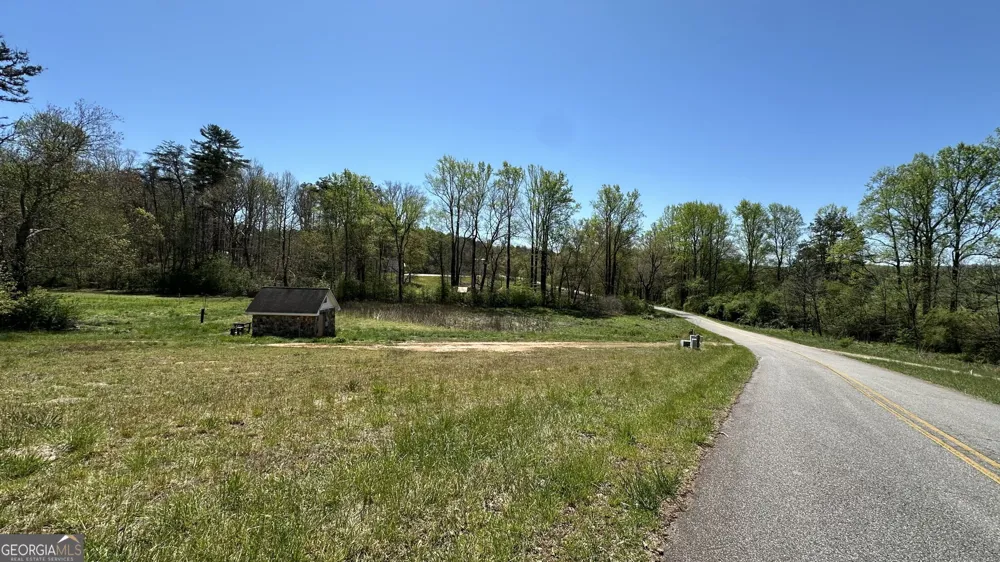 200 Annandale DR Clarkesville, GA 30523