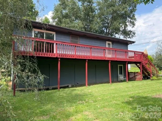65 Spencer Street Clyde, NC 28721