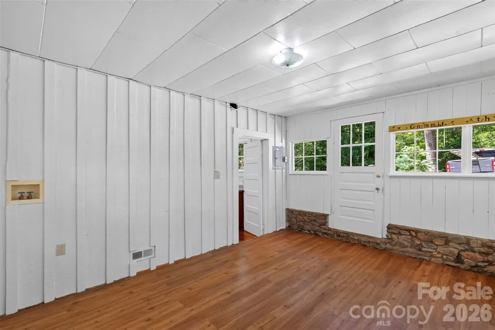 7 Bowers Road Black Mountain, NC 28711