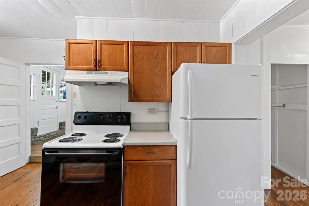 7 Bowers Road Black Mountain, NC 28711