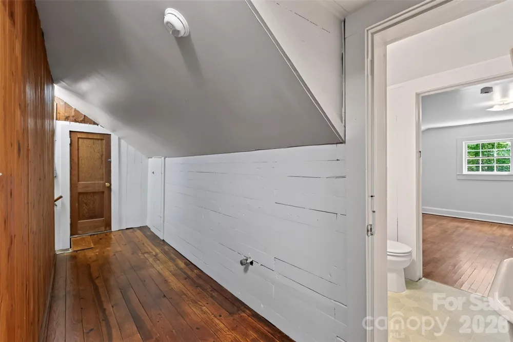 7 Bowers Road Black Mountain, NC 28711