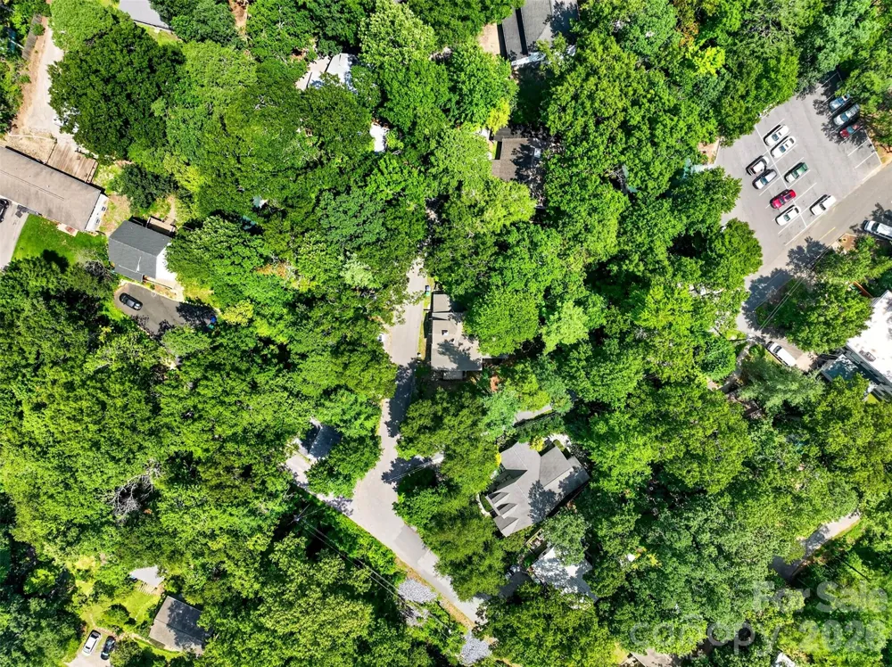 7 Bowers Road Black Mountain, NC 28711