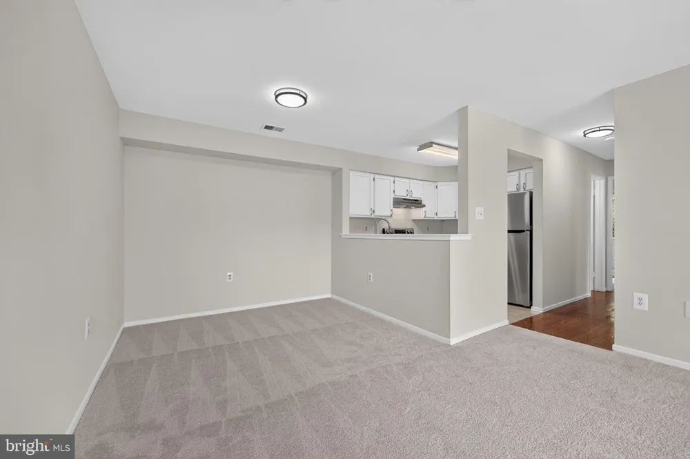 7710 LEXTON PLACE #B Springfield, VA 22152