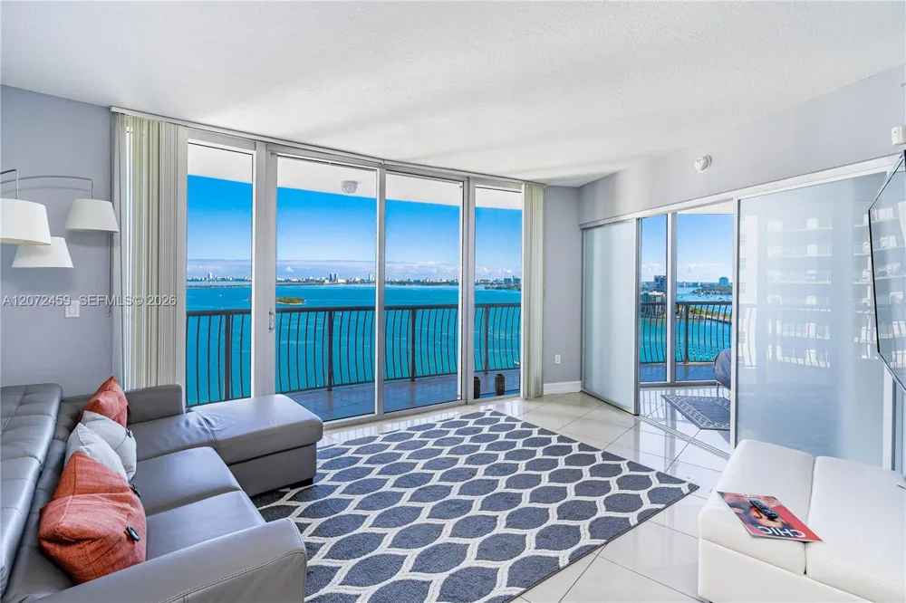1750 Bayshore Dr #2301 Miami, FL 33132
