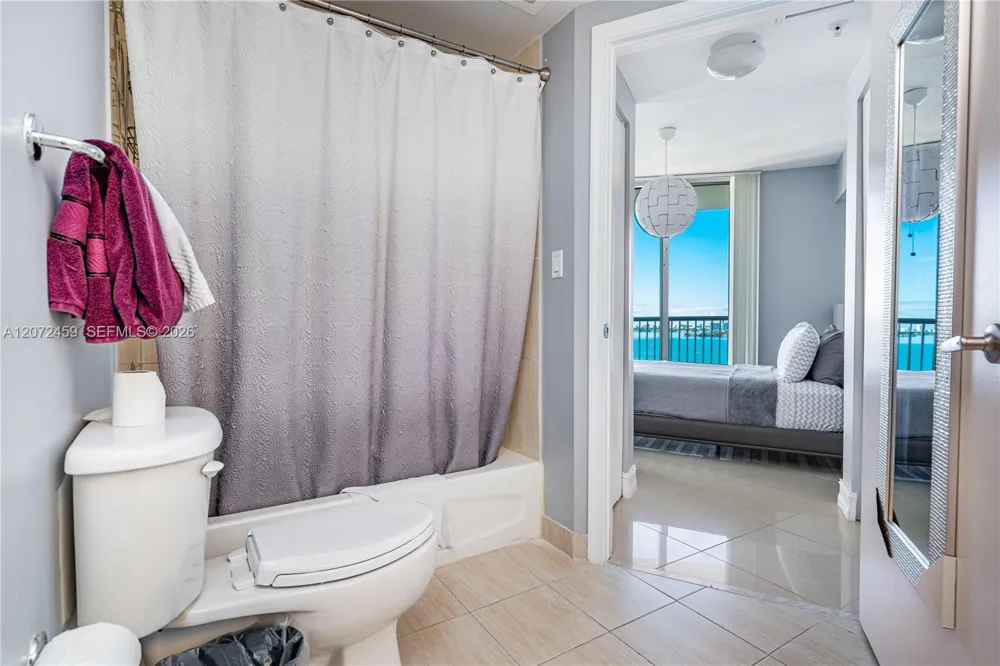 1750 Bayshore Dr #2301 Miami, FL 33132