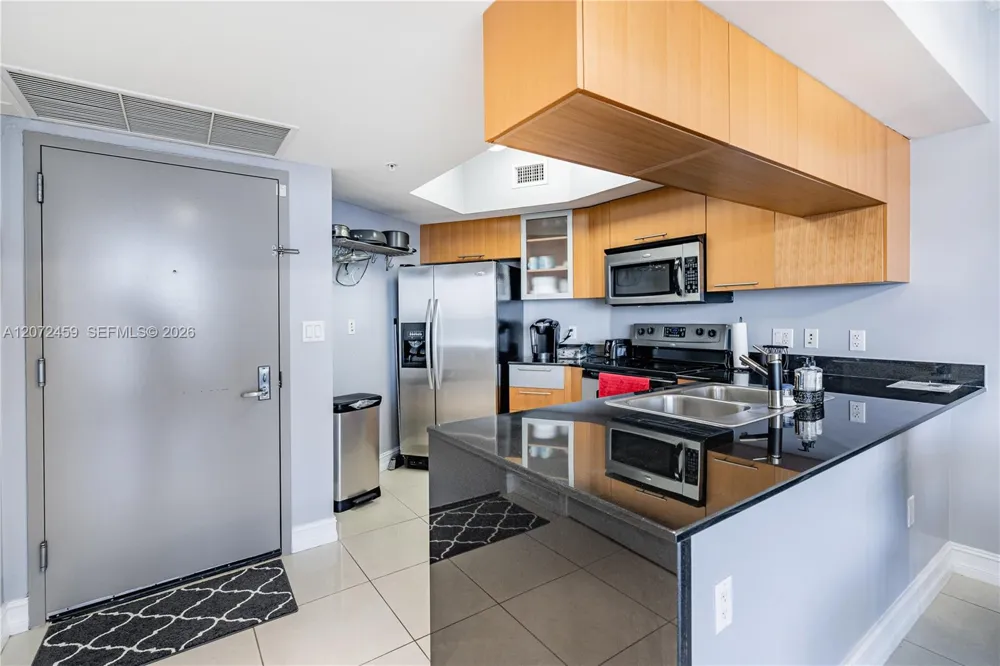 1750 Bayshore Dr #2301 Miami, FL 33132
