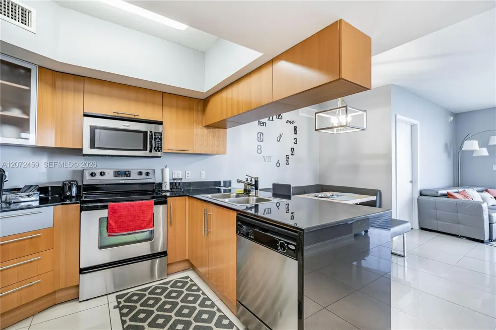 1750 Bayshore Dr #2301 Miami, FL 33132
