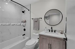 1786 SW 9th St #1 Miami, FL 33135