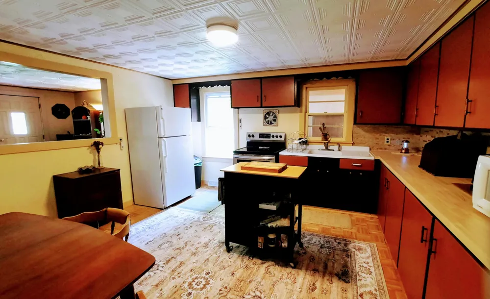 8424 3rd Street Onekama, MI 49675