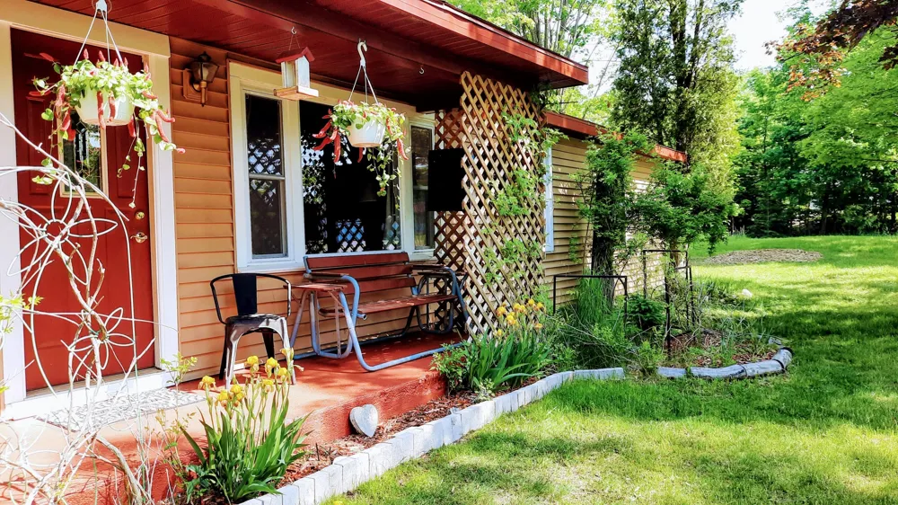 8424 3rd Street Onekama, MI 49675