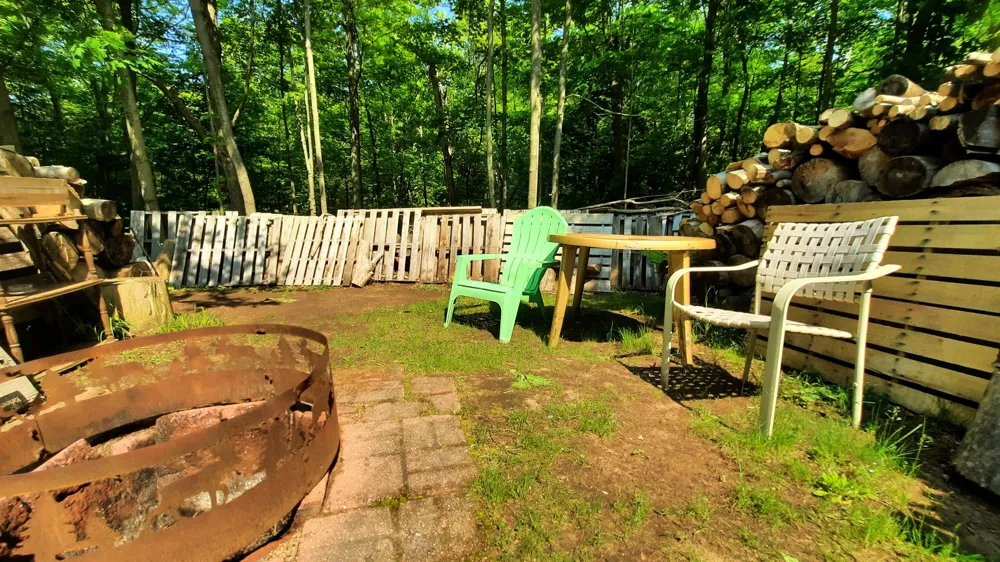 8424 3rd Street Onekama, MI 49675