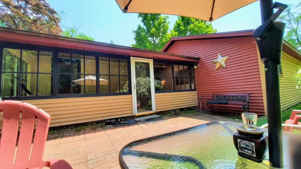 8424 3rd Street Onekama, MI 49675