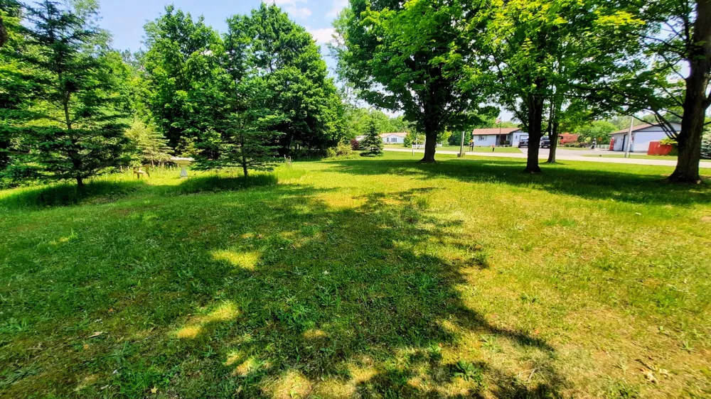 8424 3rd Street Onekama, MI 49675