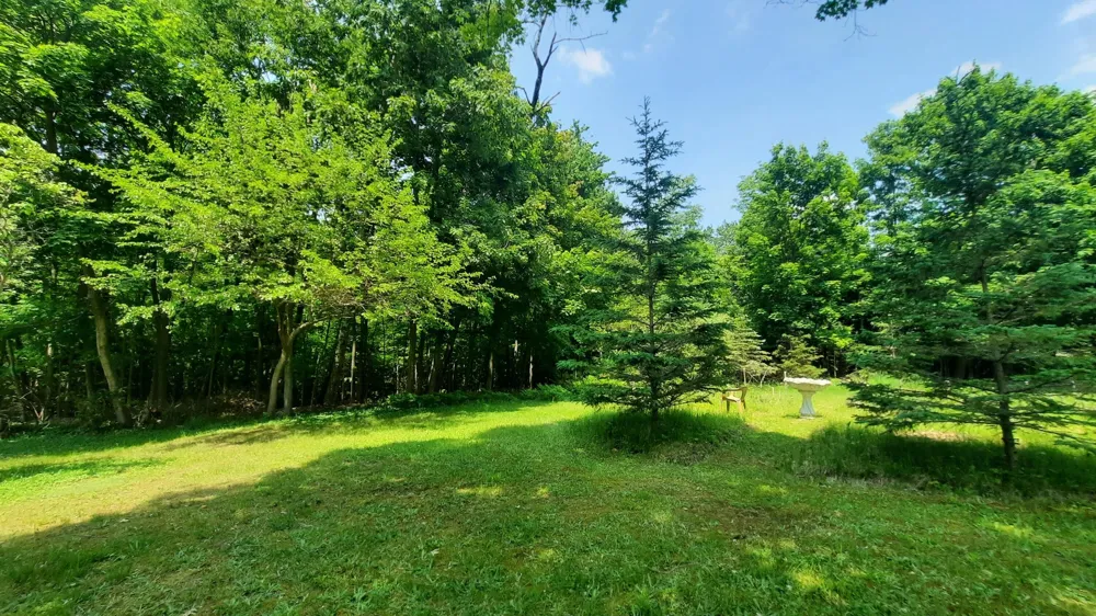 8424 3rd Street Onekama, MI 49675