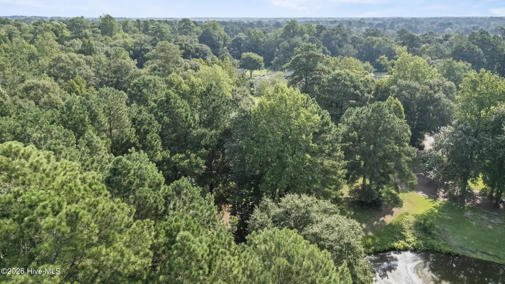 172 Maple Creek Drive Wallace, NC 28466