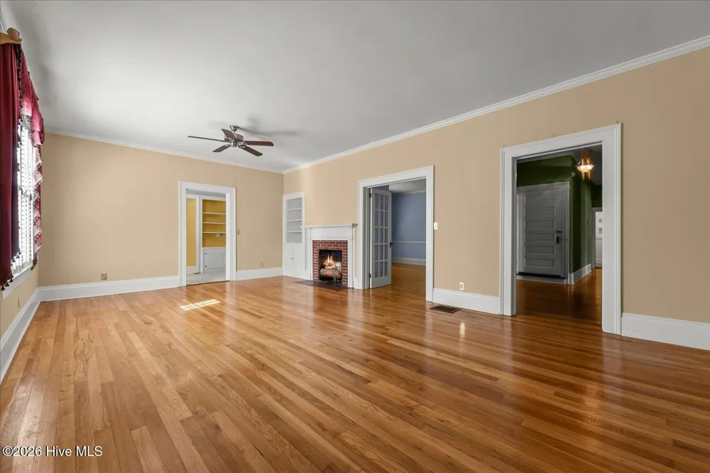 216 S Laurel Avenue Greensboro, GA 30642