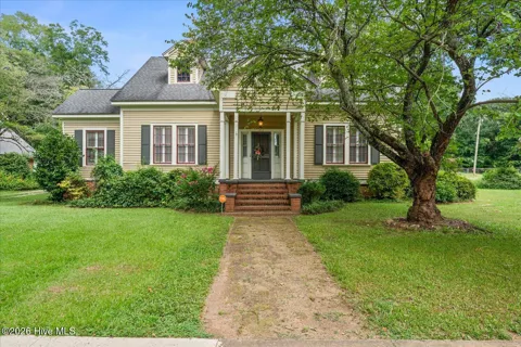 216 S Laurel Avenue