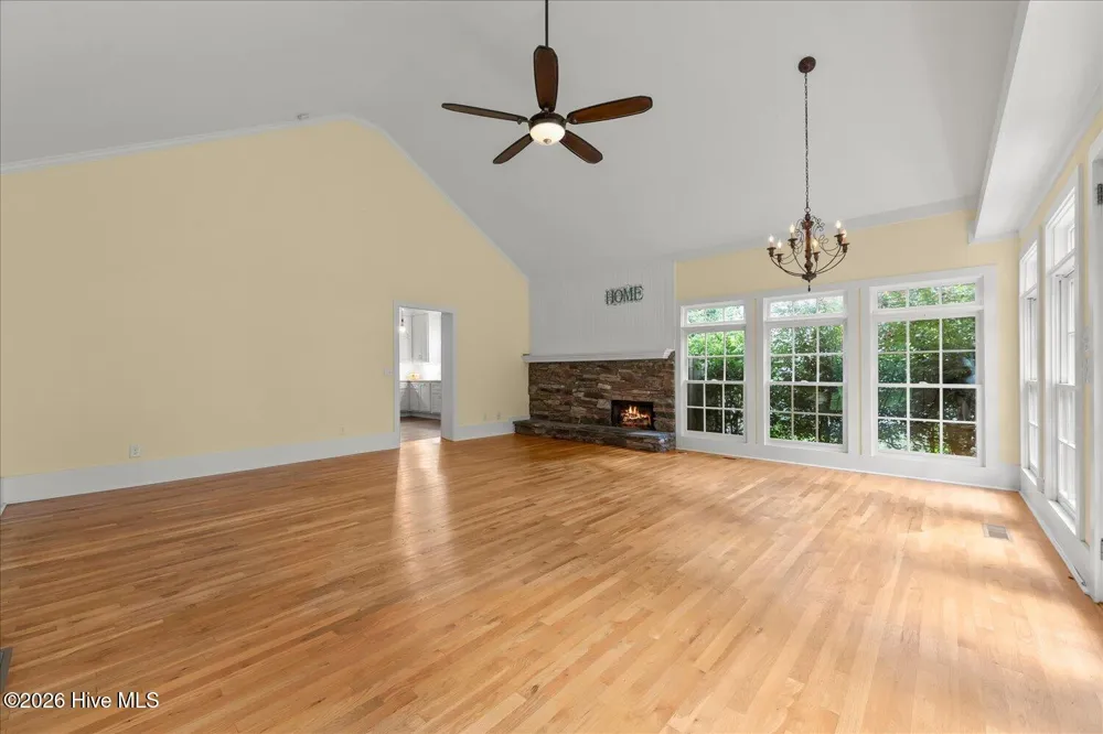 216 S Laurel Avenue Greensboro, GA 30642