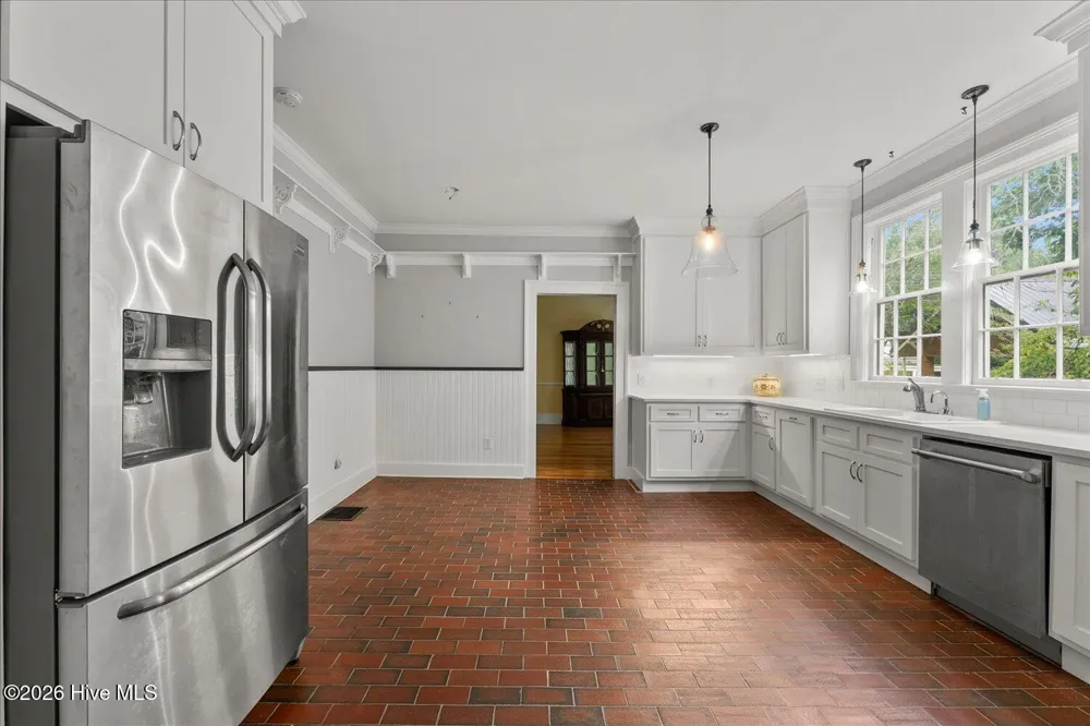 216 S Laurel Avenue Greensboro, GA 30642