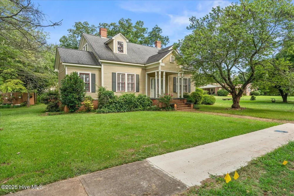 216 S Laurel Avenue Greensboro, GA 30642