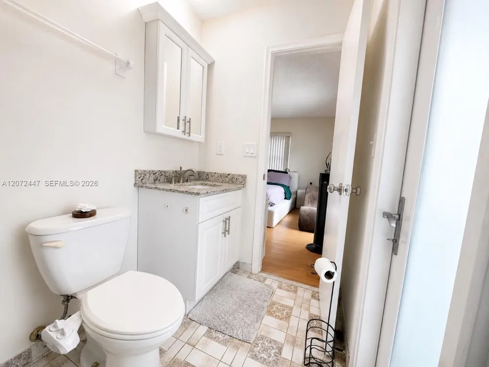 2001 SW 87th Ave North Lauderdale, FL 33068