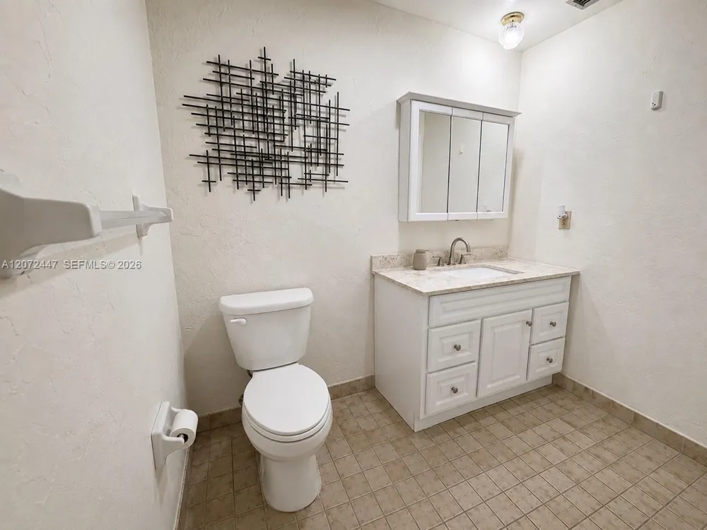 2001 SW 87th Ave North Lauderdale, FL 33068
