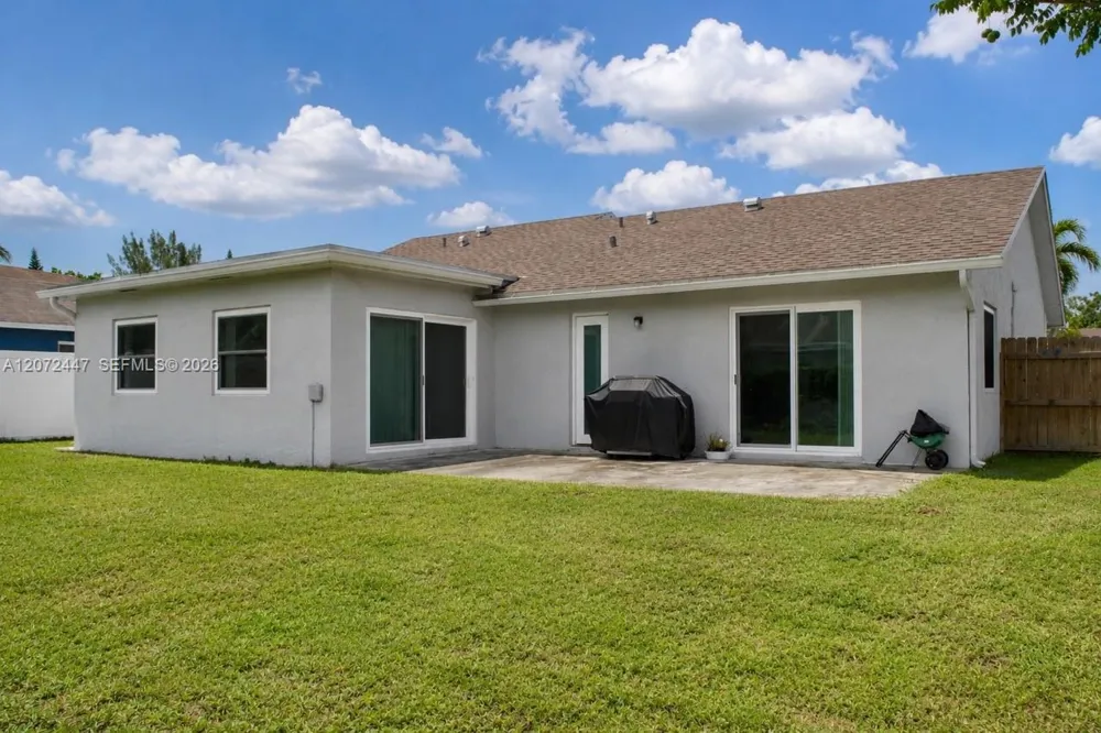2001 SW 87th Ave North Lauderdale, FL 33068