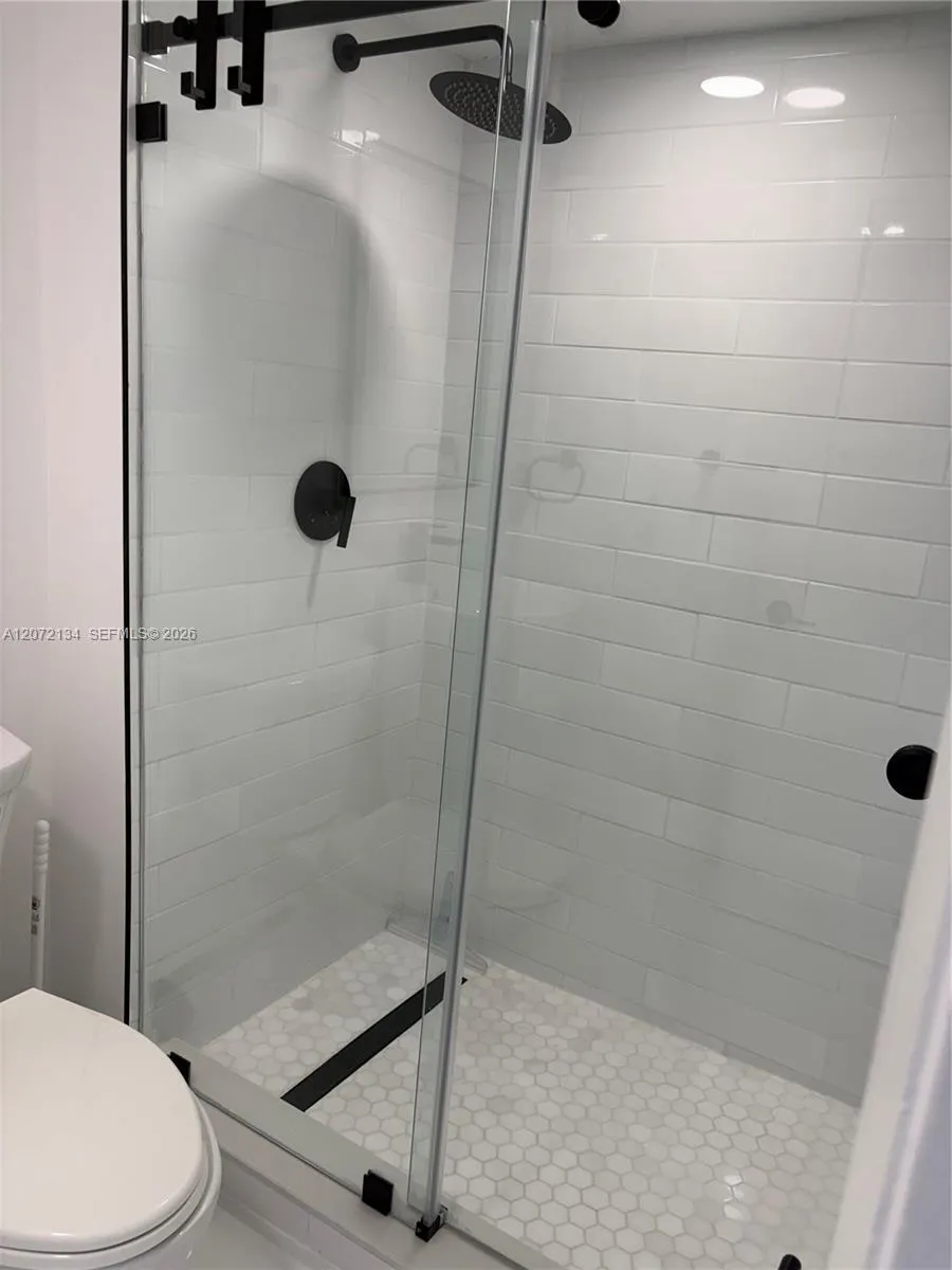 525 Ocean Blvd #515 Pompano Beach, FL 33062