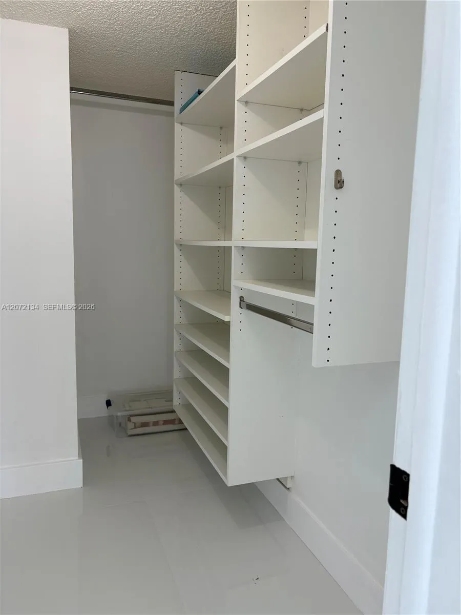 525 Ocean Blvd #515 Pompano Beach, FL 33062