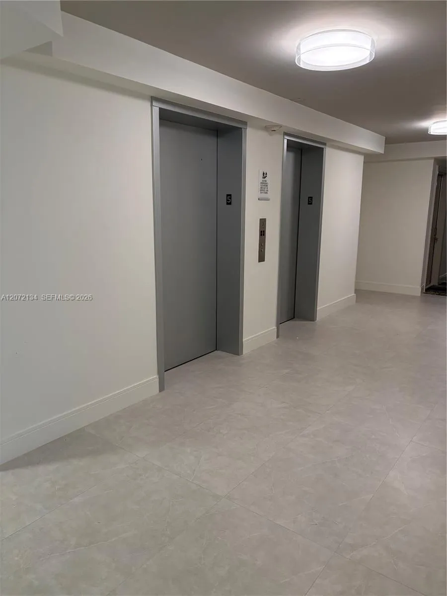 525 Ocean Blvd #515 Pompano Beach, FL 33062