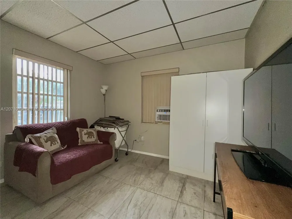 12550 NW 1st Ave North Miami, FL 33168
