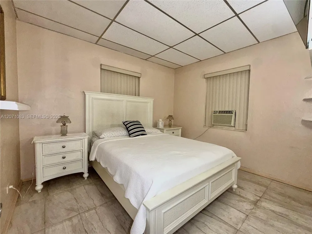 12550 NW 1st Ave North Miami, FL 33168