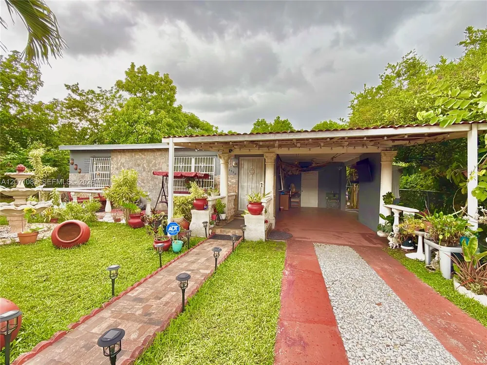 12550 NW 1st Ave North Miami, FL 33168