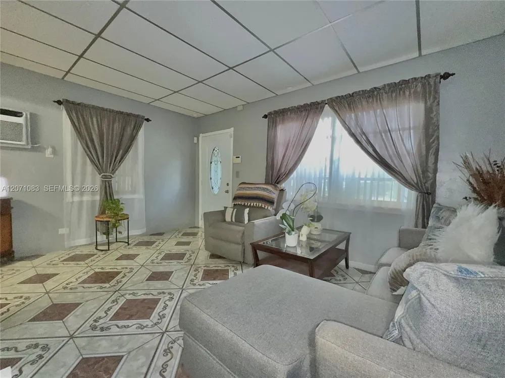 12550 NW 1st Ave North Miami, FL 33168