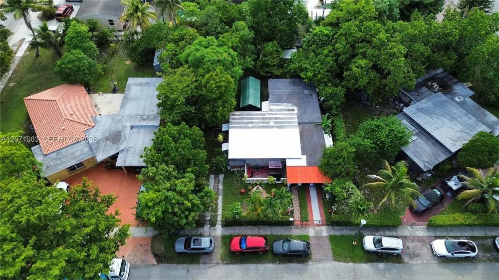 12550 NW 1st Ave North Miami, FL 33168
