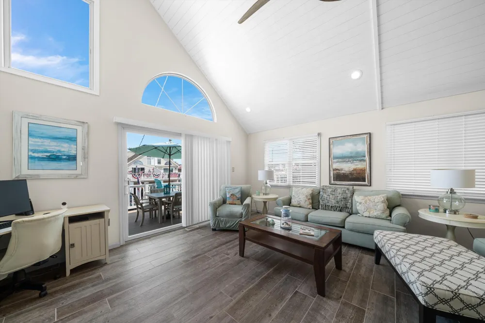 310 E 39th Street Sea Isle City, NJ 08243