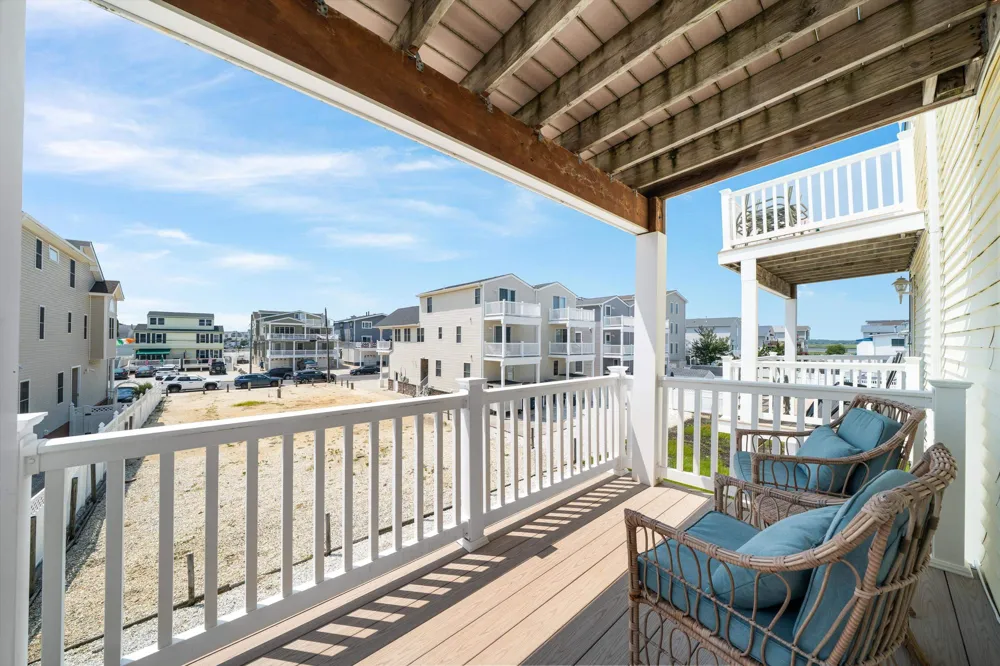 310 E 39th Street Sea Isle City, NJ 08243