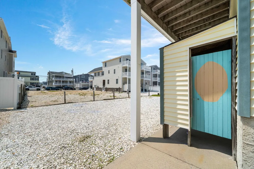 310 E 39th Street Sea Isle City, NJ 08243