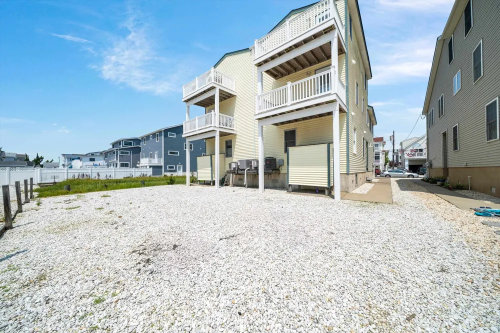 310 E 39th Street Sea Isle City, NJ 08243