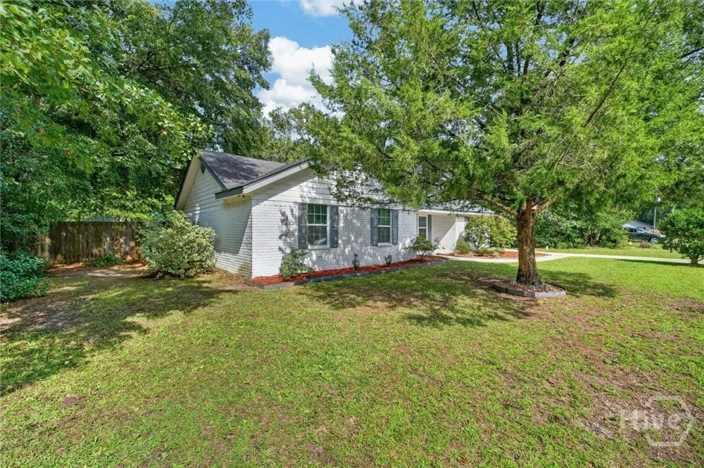 214 Jefferson Circle SE Allenhurst, GA 31301