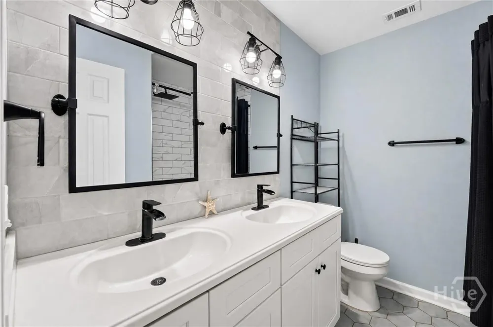 214 Jefferson Circle SE Allenhurst, GA 31301