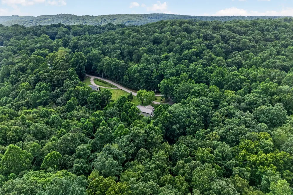 582 Spencer Dr Spencer, TN 38585