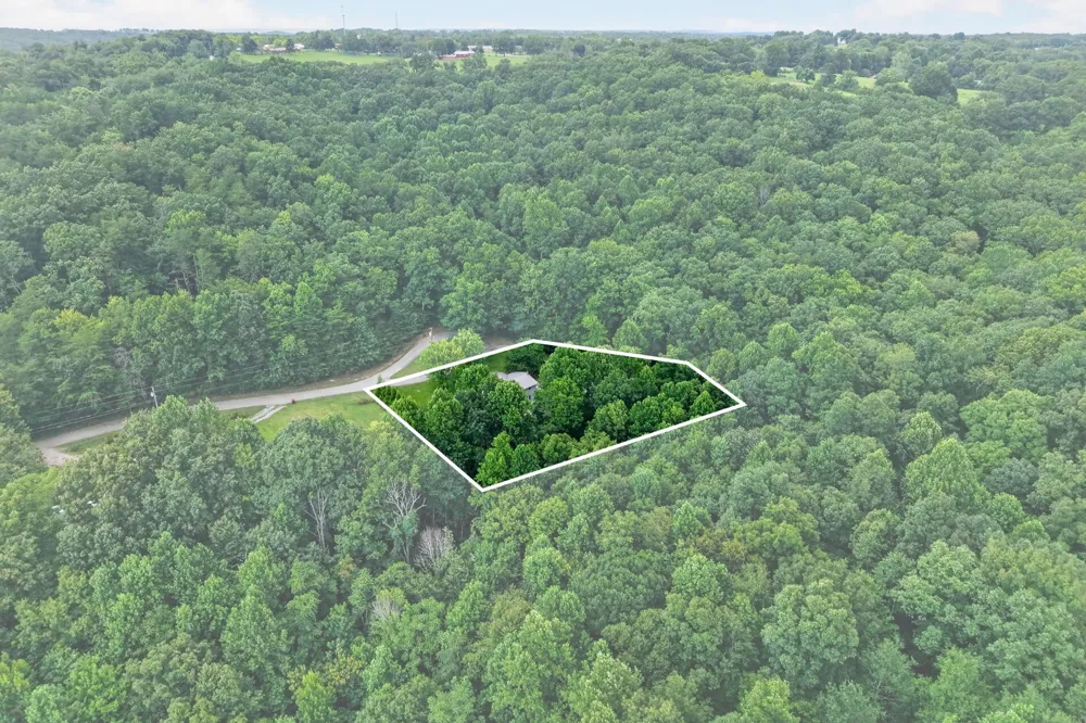 582 Spencer Dr Spencer, TN 38585